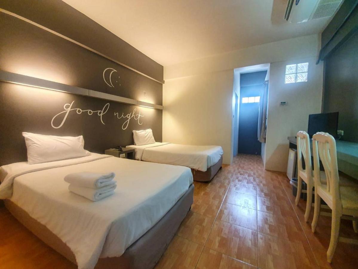 Bj City Hotel Surat Thani Zewnętrze zdjęcie