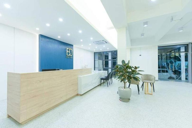 Bj City Hotel Surat Thani Zewnętrze zdjęcie