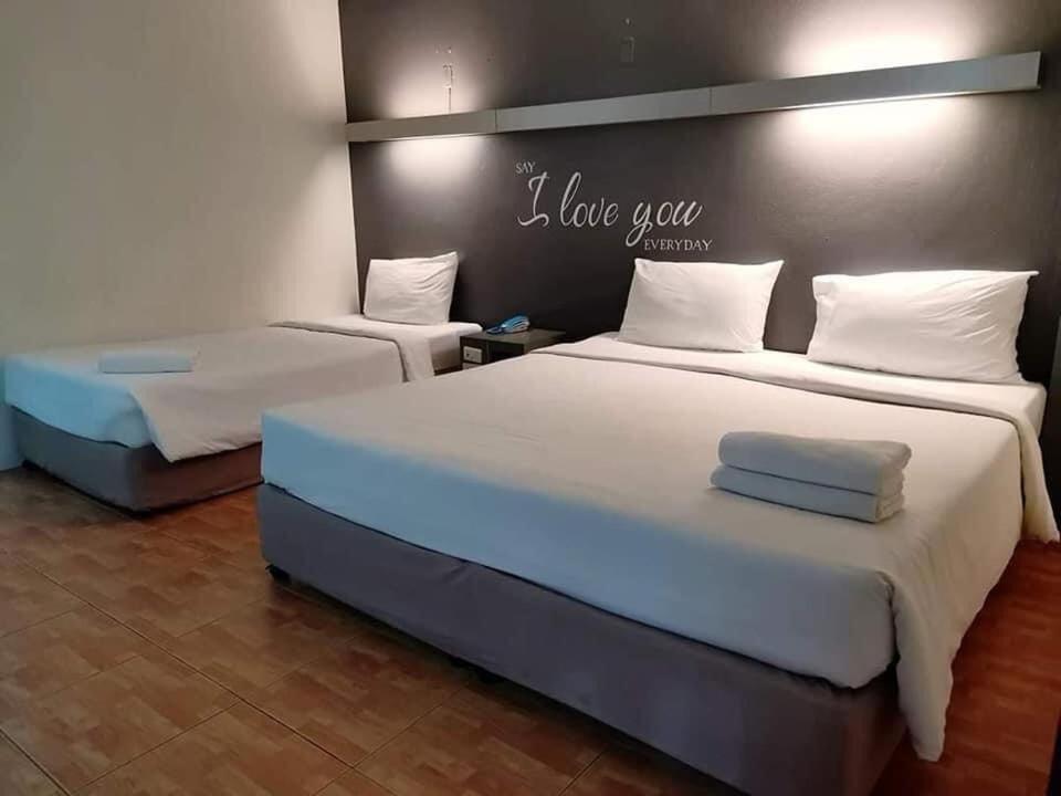 Bj City Hotel Surat Thani Zewnętrze zdjęcie